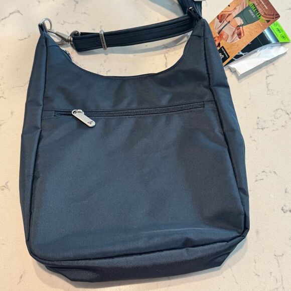 Travelon RFID Anti-Theft Essential Messenger Bag Midnight Blue travel bag new - Picture 13 of 16